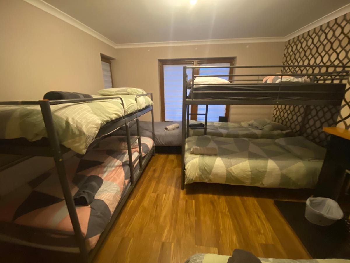 Dublin Airport Big Rooms With Bathroom Outside Room - Kitchen Only 7 Days Reservation المظهر الخارجي الصورة