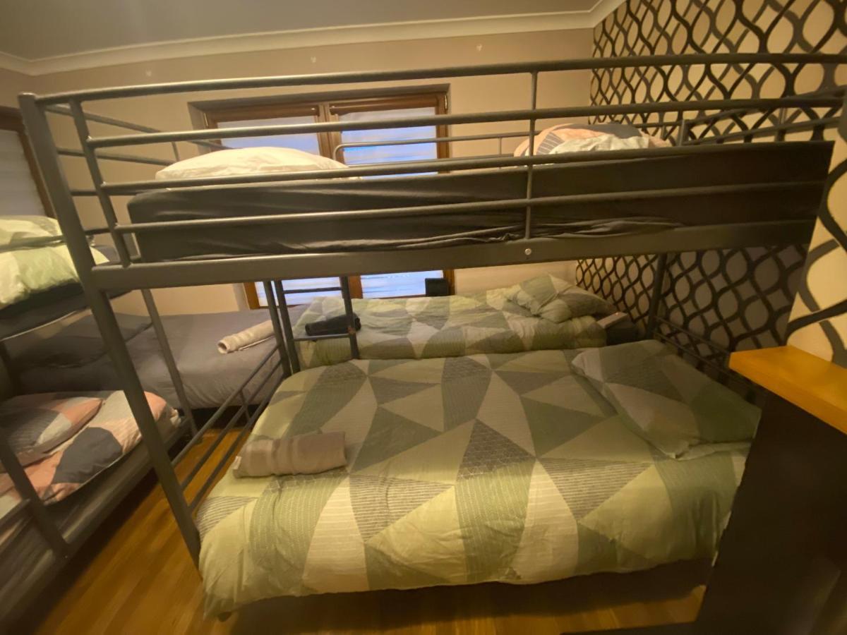 Dublin Airport Big Rooms With Bathroom Outside Room - Kitchen Only 7 Days Reservation المظهر الخارجي الصورة