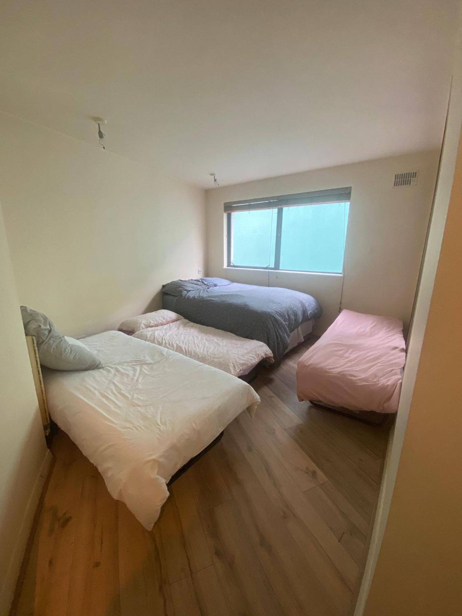 Dublin Airport Big Rooms With Bathroom Outside Room - Kitchen Only 7 Days Reservation المظهر الخارجي الصورة