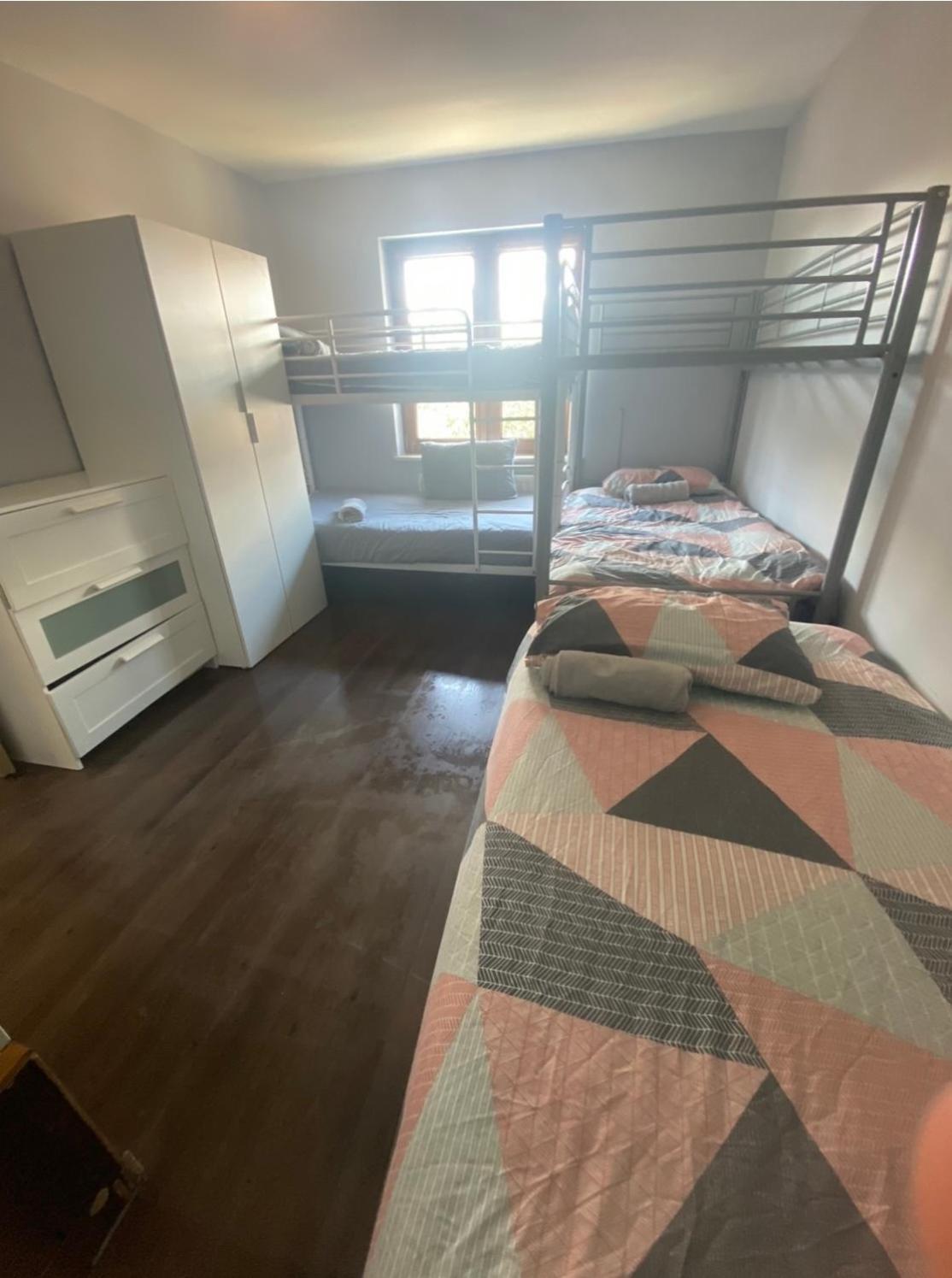 Dublin Airport Big Rooms With Bathroom Outside Room - Kitchen Only 7 Days Reservation المظهر الخارجي الصورة